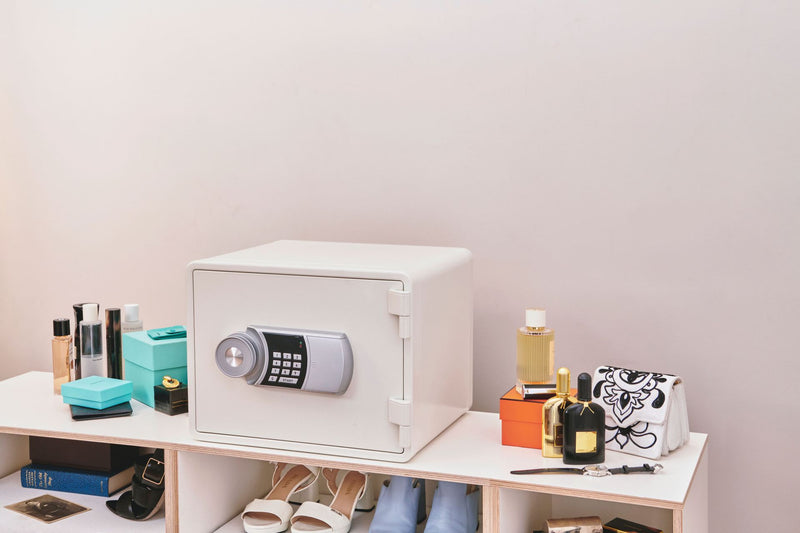 Taking the Heat: What Makes a Safe Fireproof?