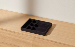 7-section tray