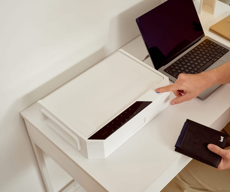 Hand Using Fingeprint Function of Case Safe