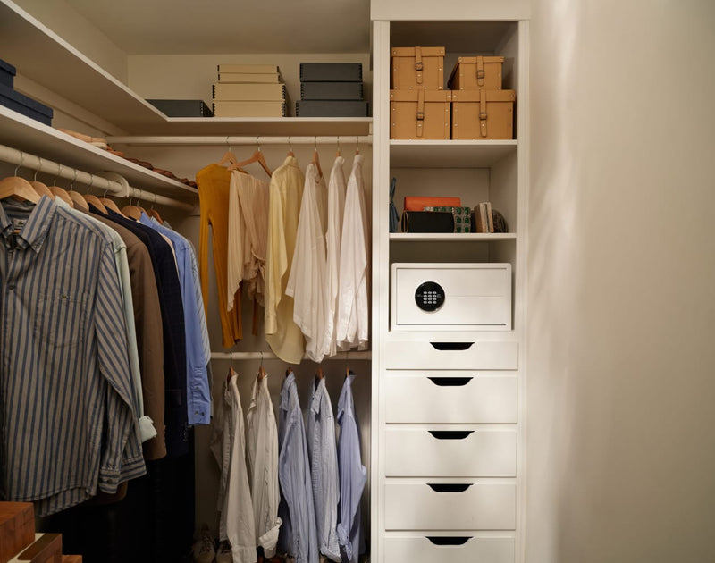 Mycube Mini in Closet
