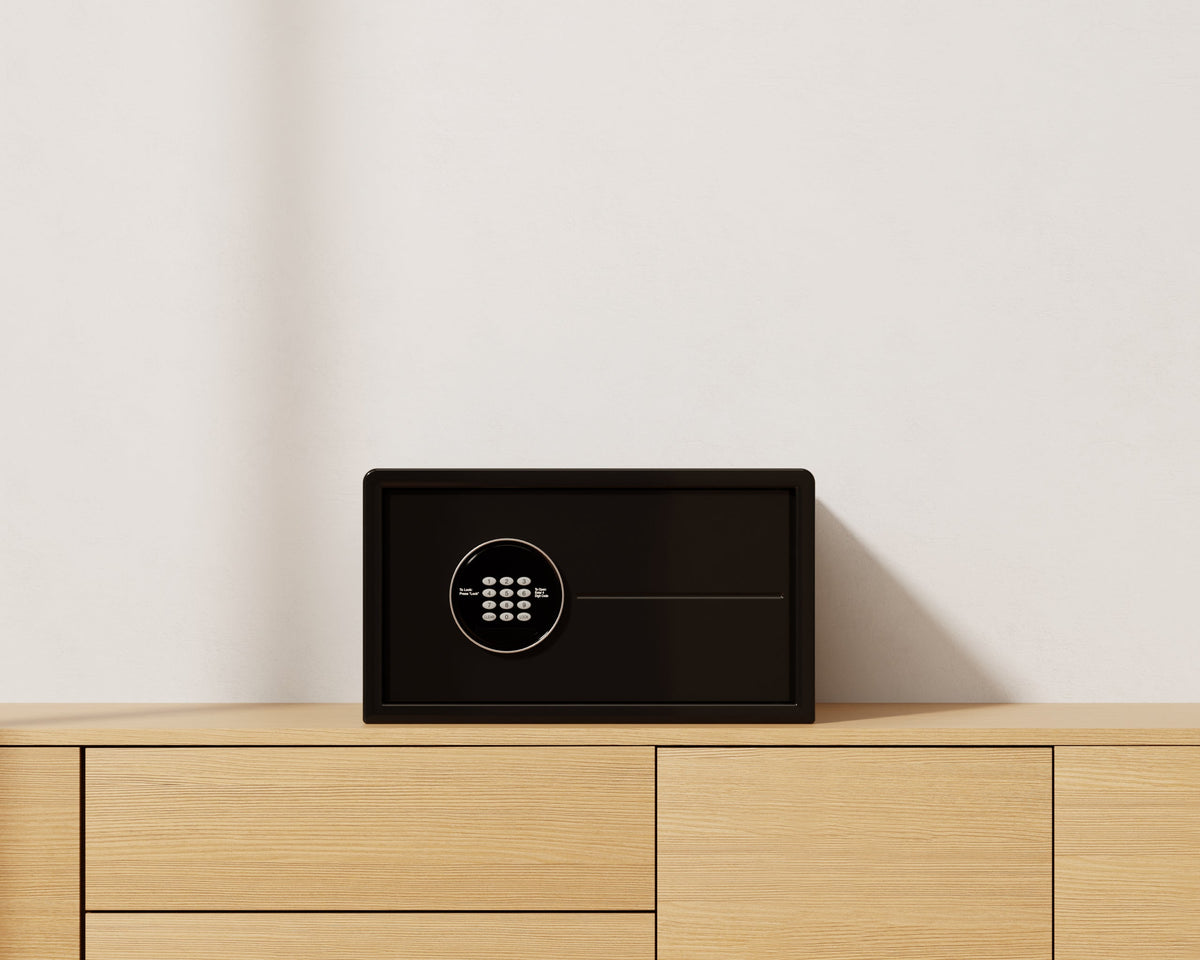 Mycube Classic Preferred Package — Onyx Black / Push-Button