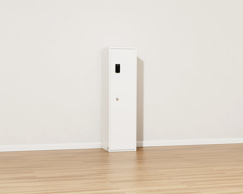 Mycube Max Classic safe in Mycube White, three-quarter view with the door closed