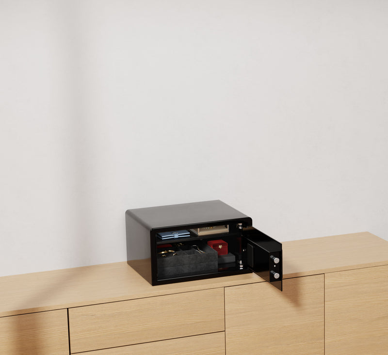 Onyx Black / Push-Button