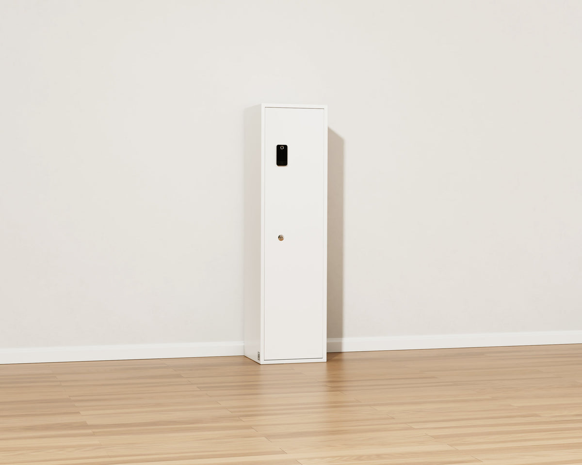 Mycube Max Select safe in Mycube White, three-quarter view with the door closed