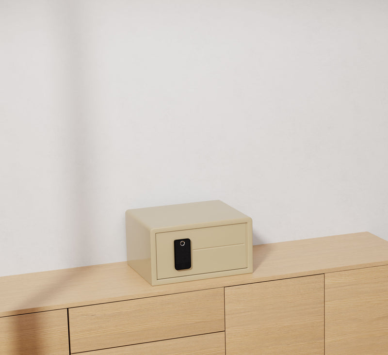 Cafe Au Lait / Biometric + Touchpad