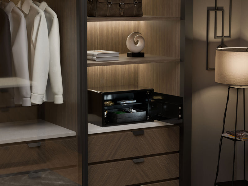 Onyx Black / Biometric + Touchpad