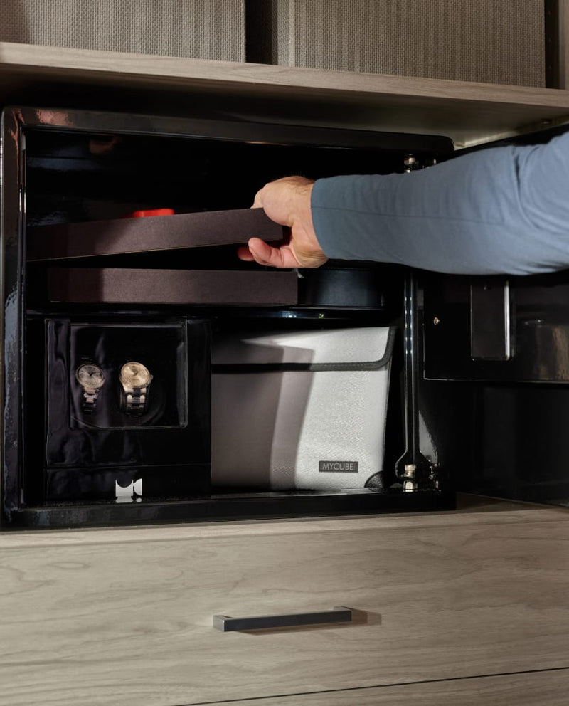 Watch winder