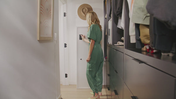 5 sec - Biocube Pro White & Black_FINAL (1) (1).mp4