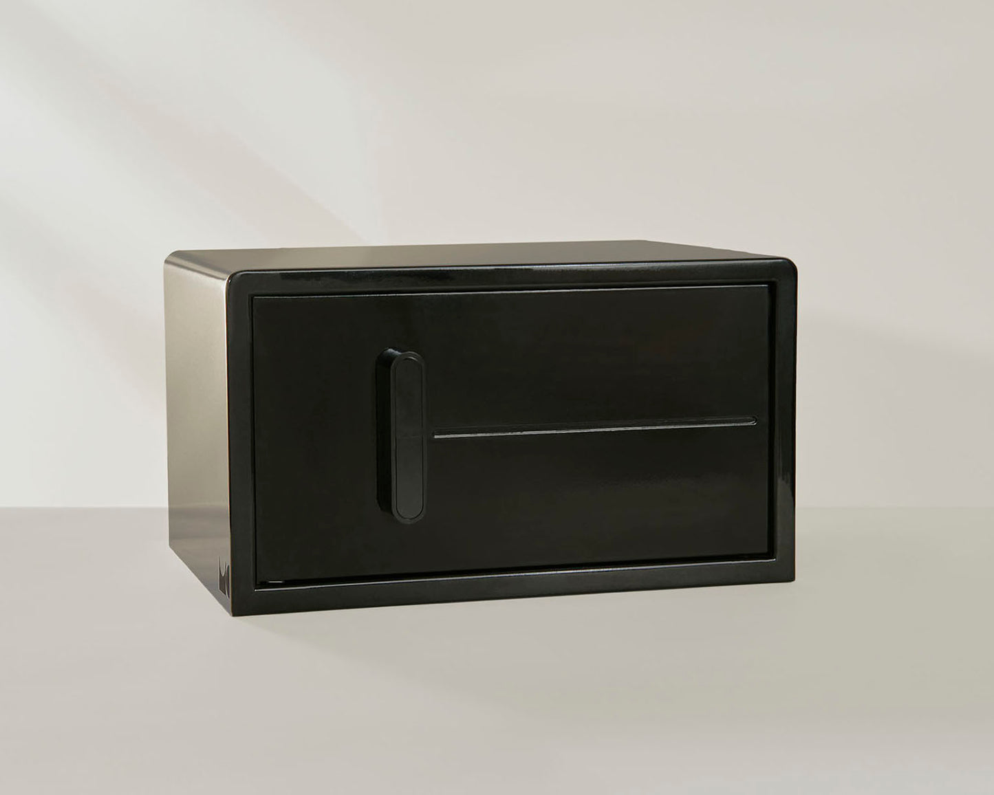 An angled image of the black iCube